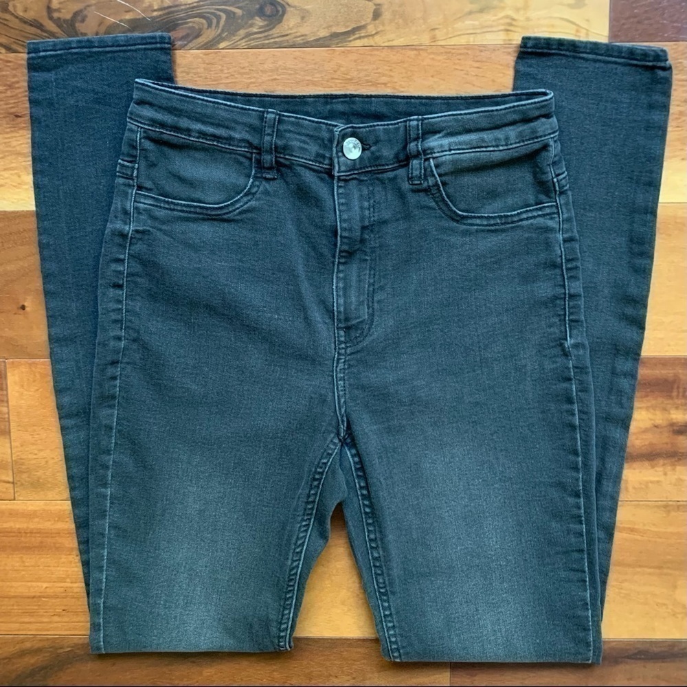 Divided Jeans - Picture 2 of 11